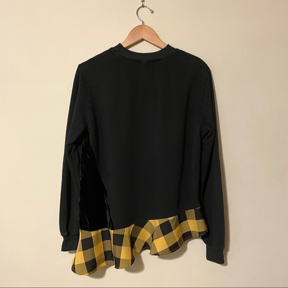 Clu Contrast Ruffles Colorblock Pullover - Picture 2 of 4